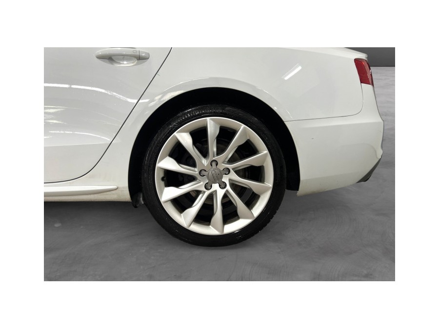 AUDI d'occasion A5 1.8 TFSI 177 AMBIENTE de 2015 Magny-en-Vexin (95)﻿