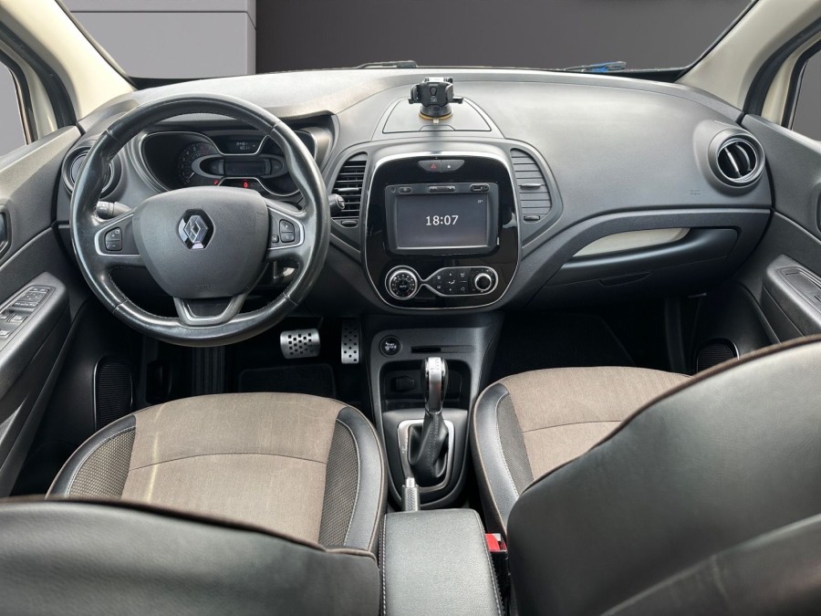 RENAULT d'occasion CAPTUR 1.2 TCE 120 INTENS EDC de 2017 Coeur