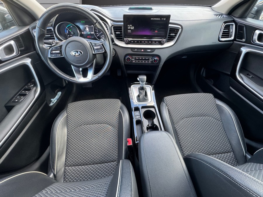 KIA d'occasion CEED XCEED 1.6 GDI 141 PHEV ACTIVE de 2022 Osny (95)﻿