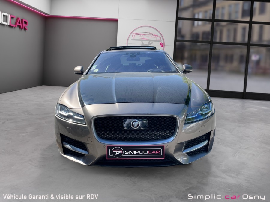 JAGUAR d'occasion XF 2.0D 180 BVA AWD Portfolio de 2016 Osny (95)﻿