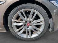 JAGUAR d'occasion XF 2.0D 180 BVA AWD Portfolio de 2016 Osny (95)﻿