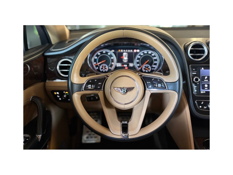 BENTLEY d'occasion BENTAYGA 6.7 V8 T de 2016 Aix Les Bains (73)﻿