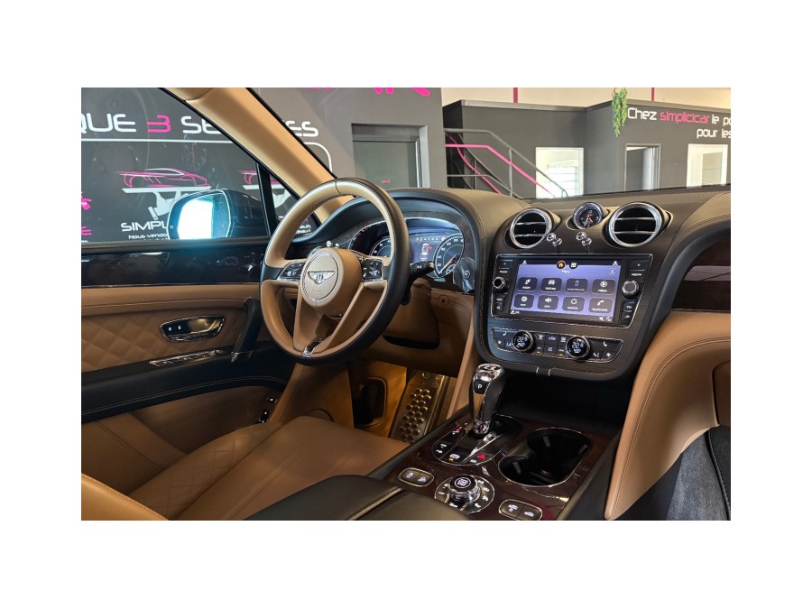 BENTLEY d'occasion BENTAYGA 6.7 V8 T de 2016 Aix Les Bains (73)﻿