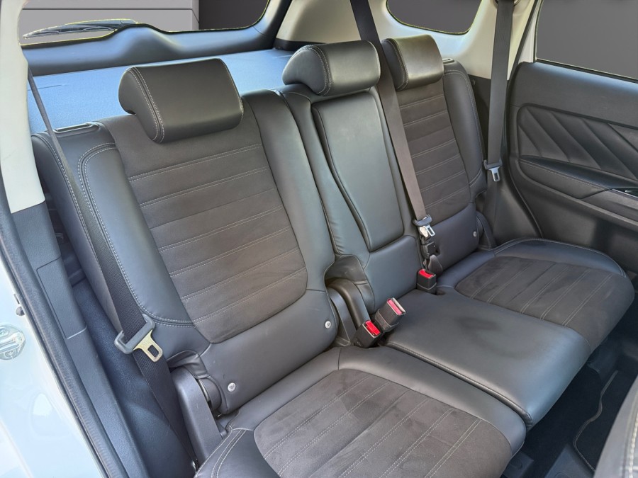 MITSUBISHI d'occasion OUTLANDER PHEV TWIN MOTOR INVITE 4WD de 2018