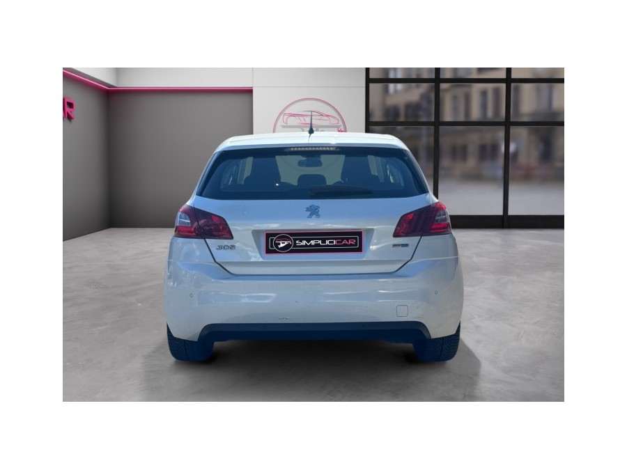 PEUGEOT d'occasion 308 1.6 BLUE HDI 120 FELINE de 2015 La Ciotat (13)﻿