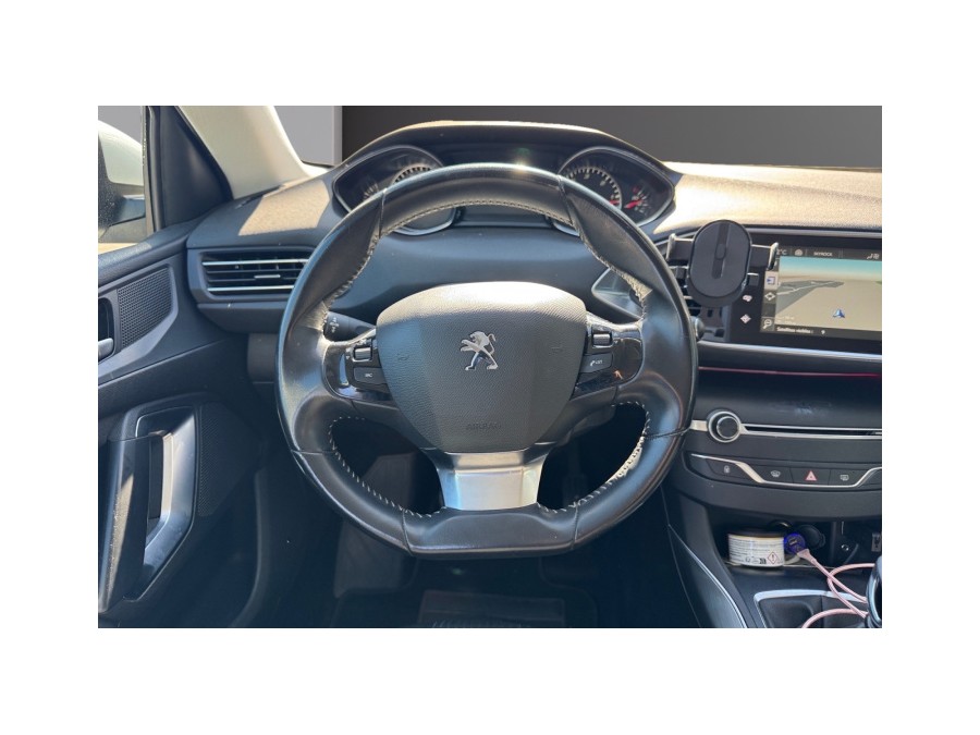 PEUGEOT d'occasion 308 1.6 BLUE HDI 120 FELINE de 2015 La Ciotat (13)﻿