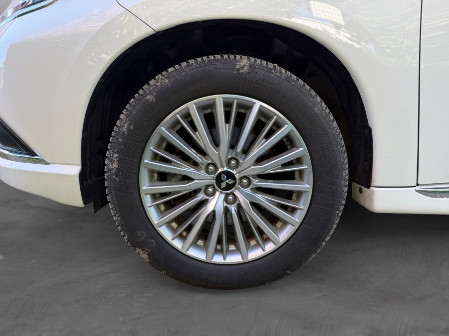 MITSUBISHI d'occasion OUTLANDER PHEV TWIN MOTOR INVITE 4WD de 2018