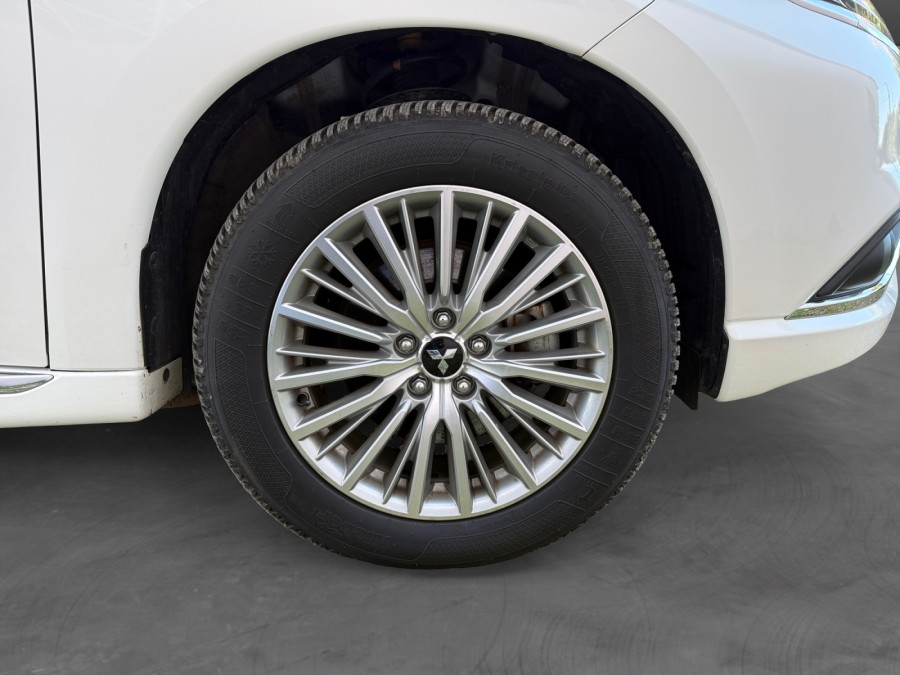 MITSUBISHI d'occasion OUTLANDER PHEV TWIN MOTOR INVITE 4WD de 2018