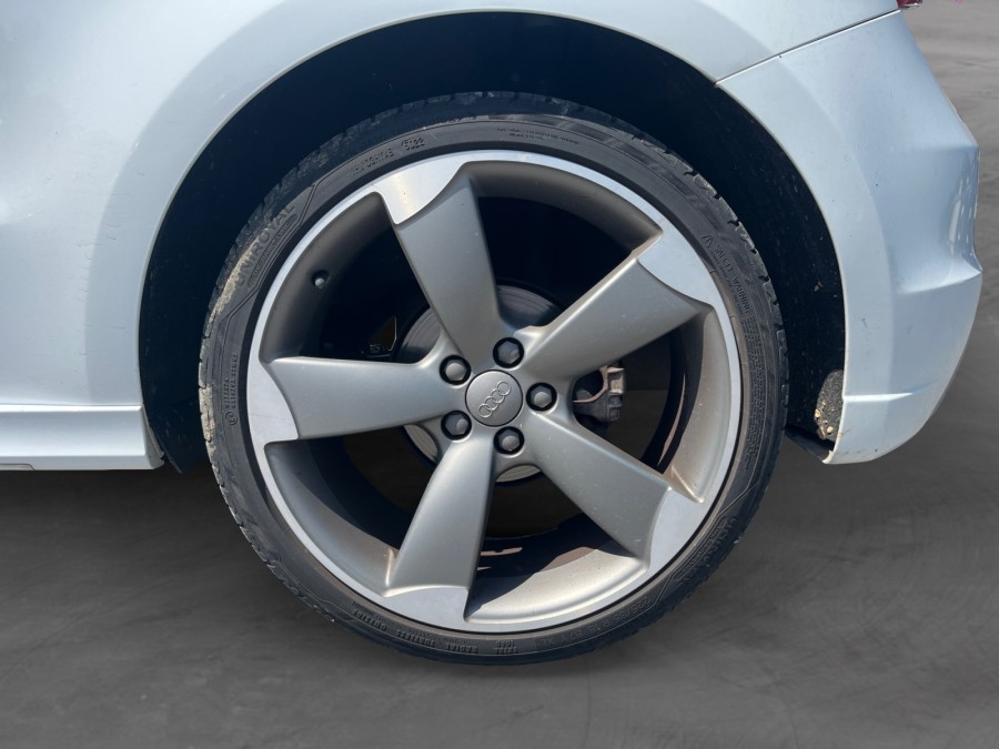 AUDI d'occasion A1 2.0 TDI 143 S LINE de 2011 Brive La Gaillarde (19)﻿