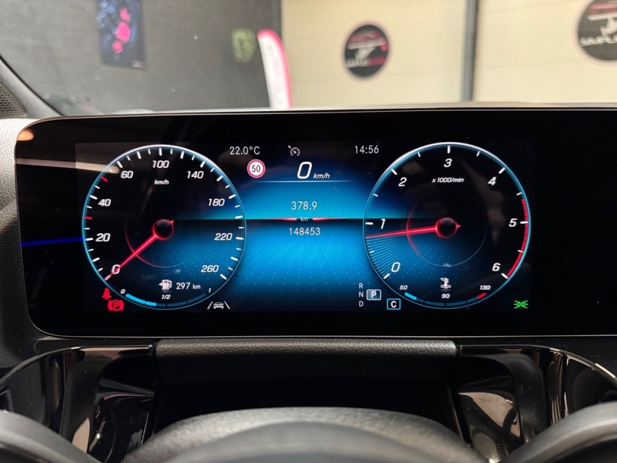 MERCEDES d'occasion CLASSE GLA II GLA 200 D AMG LINE de 2020 Bretigny