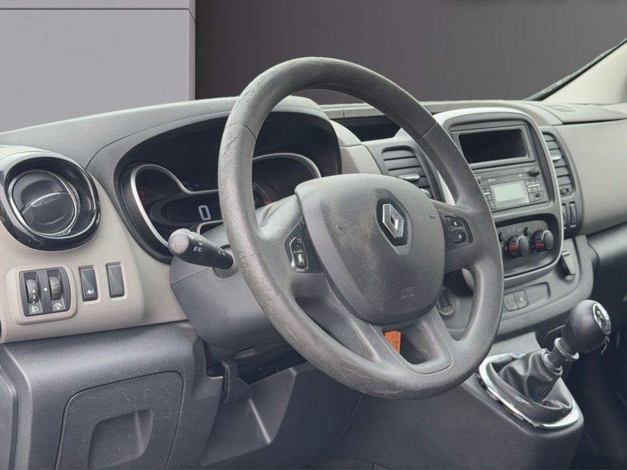 RENAULT d'occasion TRAFIC L1H1 1.6 DCI 140 GRAND CONFORT de 2018