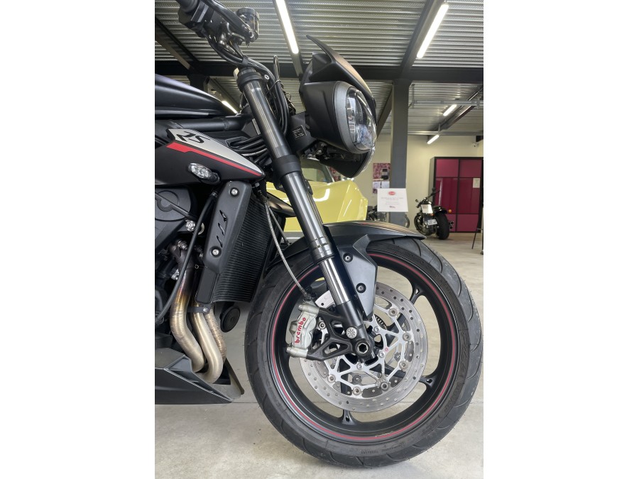 TRIUMPH d'occasion STREET TRIPLE RS RS de 2019 Royan (17)﻿