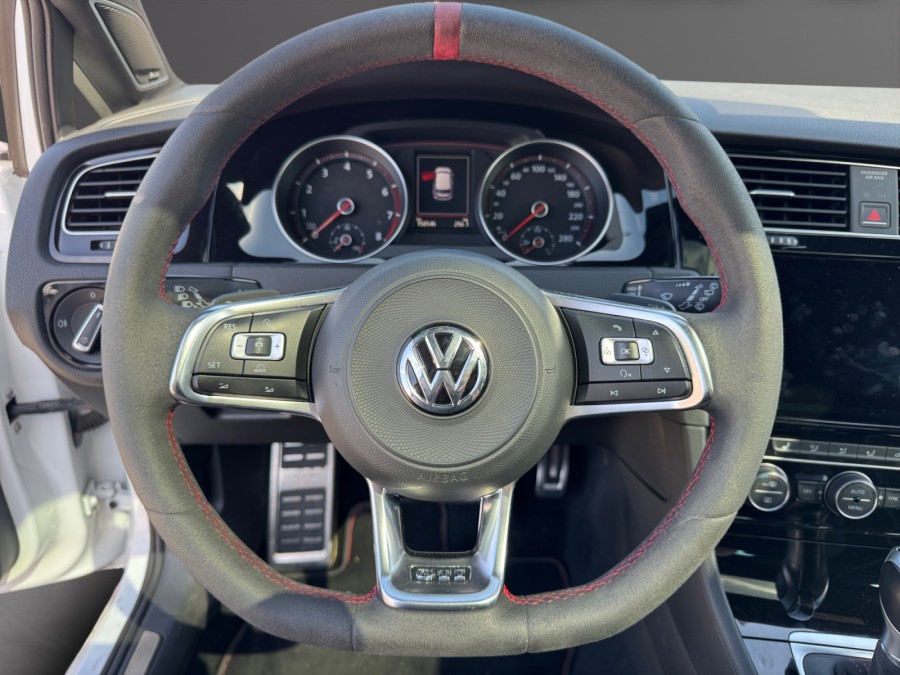 VOLKSWAGEN d'occasion GOLF 2.0 TSI 265 GTI CLUBSPORT DSG de 2016