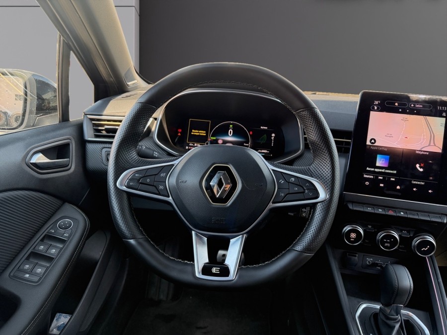 RENAULT d'occasion CLIO 1.6 E-TECH 140 RS LINE de 2023 Frejus (83)﻿