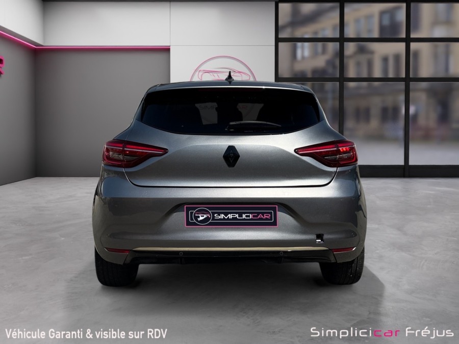 RENAULT d'occasion CLIO 1.6 E-TECH 140 RS LINE de 2023 Frejus (83)﻿