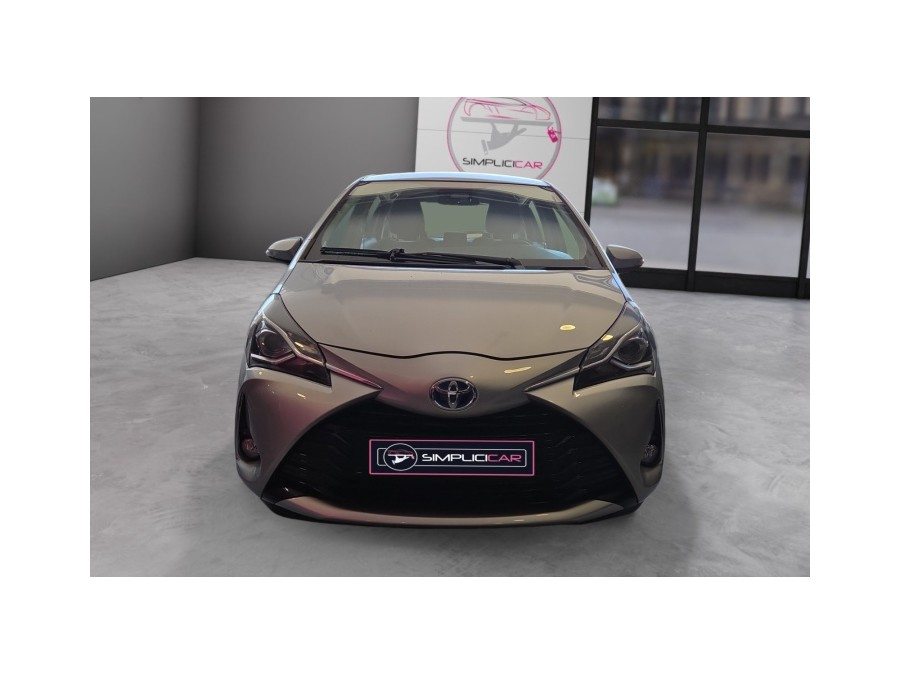 TOYOTA d'occasion YARIS 100H DYNAMIC BUSINESS de 2020 Nice (06)﻿