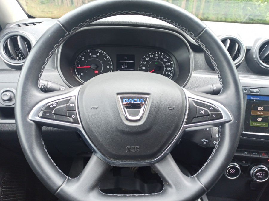 DACIA d'occasion DUSTER 1.5 BLUE DCI 115 15 ANS de 2020 Brest (29)﻿