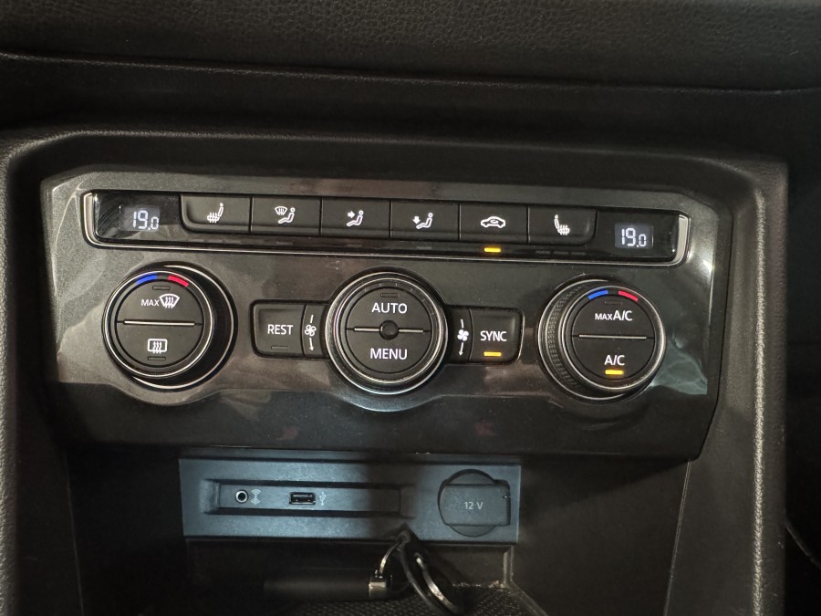 VOLKSWAGEN d'occasion TIGUAN 1.4 TSI 150 DSG6 de 2017 Villebon Sur