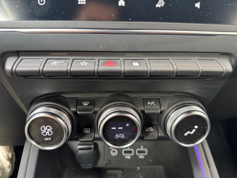 RENAULT d'occasion CLIO 1.5 BLUE DCI 115 INTENS de 2019 Montreuil