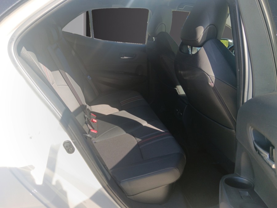 TOYOTA d'occasion COROLLA 180H GR-Sport de 2021 Reunion (97)﻿