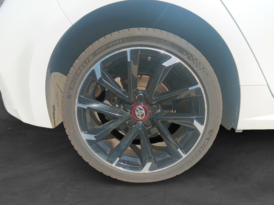 TOYOTA d'occasion COROLLA 180H GR-Sport de 2021 Reunion (97)﻿