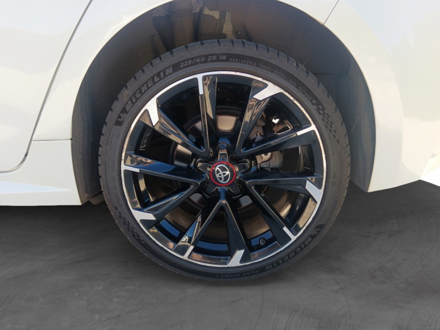 TOYOTA d'occasion COROLLA 180H GR-Sport de 2021 Reunion (97)﻿