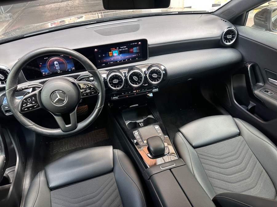 MERCEDES d'occasion CLASSE A IV A180 D STYLE LINE 7G-DCT de 2020 Le