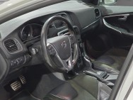 VOLVO d'occasion V40 D2 120 R DESIGN GEARTRONIC de 2017 Meximeux (01)﻿