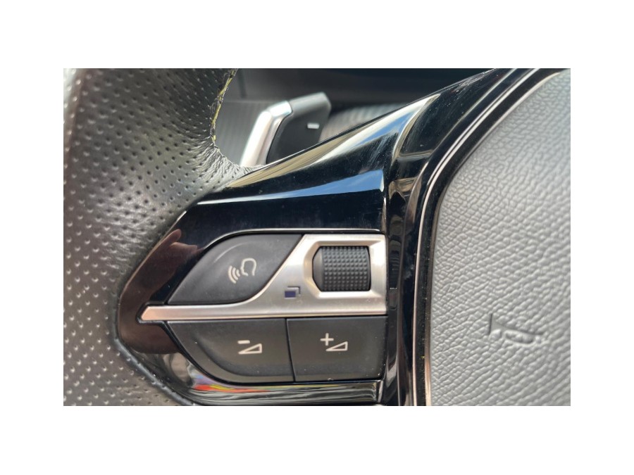 PEUGEOT d'occasion 2008 1.2 PURE TECH 130 GT EAT de 2020 Paris 15