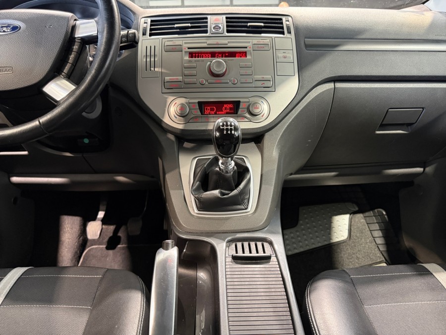 FORD d'occasion KUGA 2.0 TDCI 140 Titanium de 2012 Narbonne (11)﻿