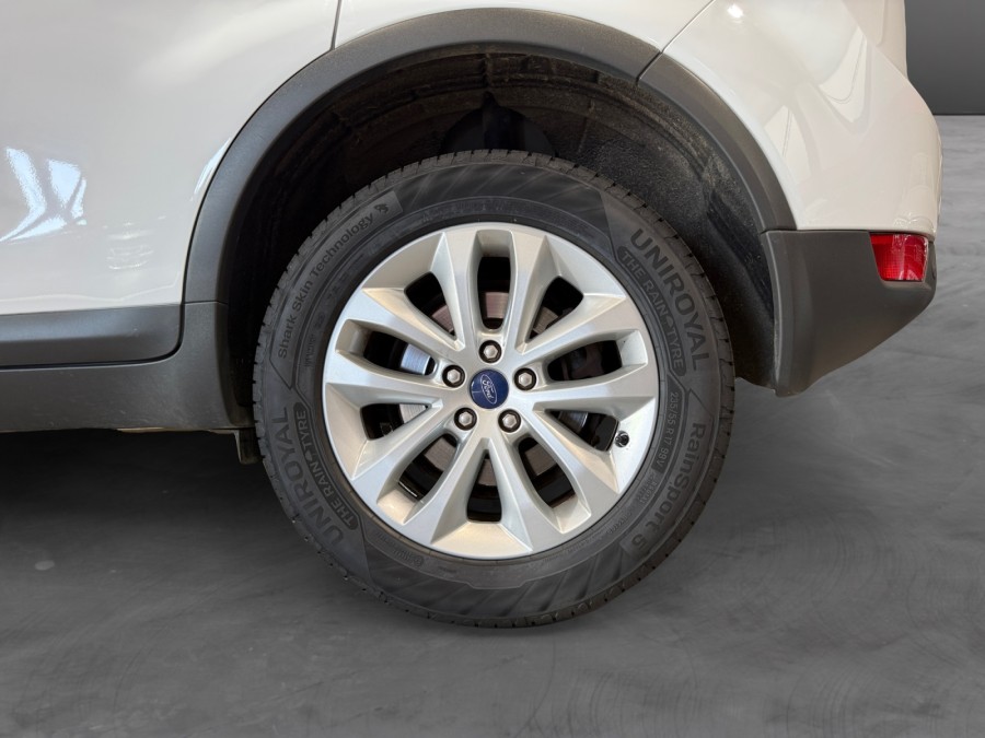 FORD d'occasion KUGA 2.0 TDCI 140 Titanium de 2012 Narbonne (11)﻿