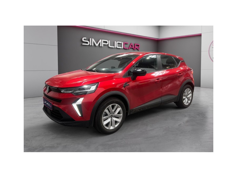 RENAULT d'occasion CAPTUR 1.6 E-TECH 160 EVOLUTION de 2025 Lyon Ouest