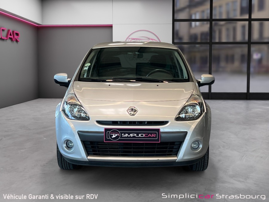 RENAULT d'occasion CLIO SL TOMTOM EDITION TCE 100 de 2009 Strasbourg
