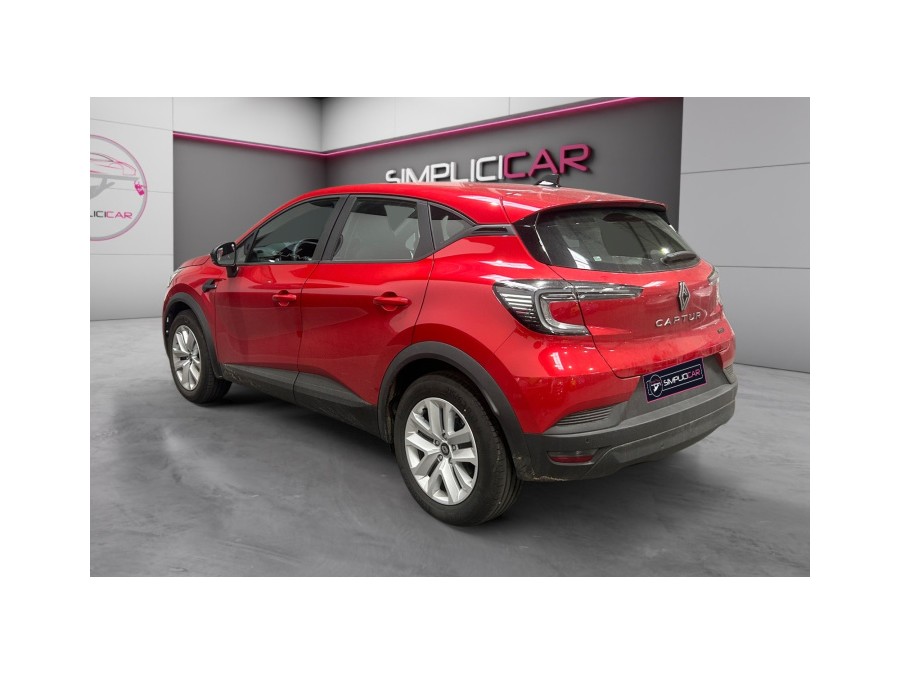 RENAULT d'occasion CAPTUR 1.6 E-TECH 160 EVOLUTION de 2025 Lyon Ouest