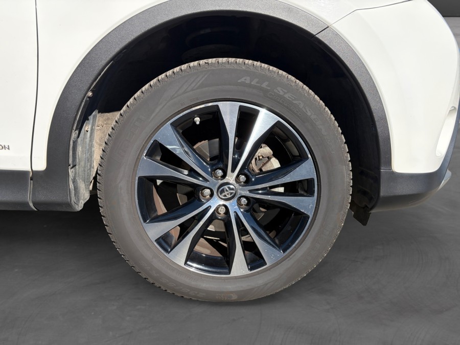 TOYOTA d'occasion RAV4 124ch 2WD SPORT EDITION de 2015 Arras (62)﻿