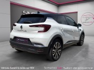 RENAULT d'occasion CAPTUR 1.3 MILD HYBRID 140 INITIALE de 2021 Salon