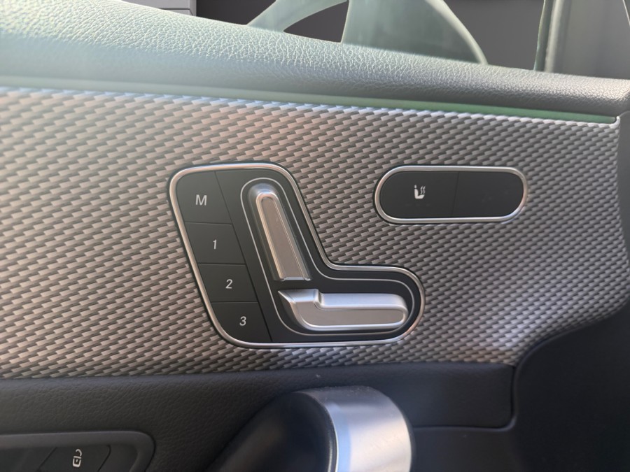 MERCEDES d'occasion CLASSE A IV A180 D PROGRESSIVE LINE 7G-DCT de