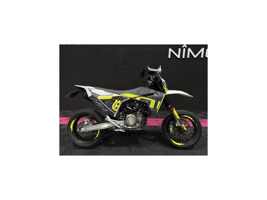 HUSQVARNA d'occasion 701 SM 701 SUPERMOTO de 2021 Nîmes (30)﻿