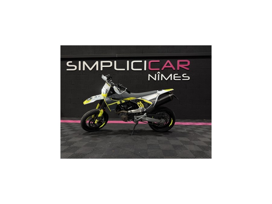 HUSQVARNA d'occasion 701 SM 701 SUPERMOTO de 2021 Nîmes (30)﻿