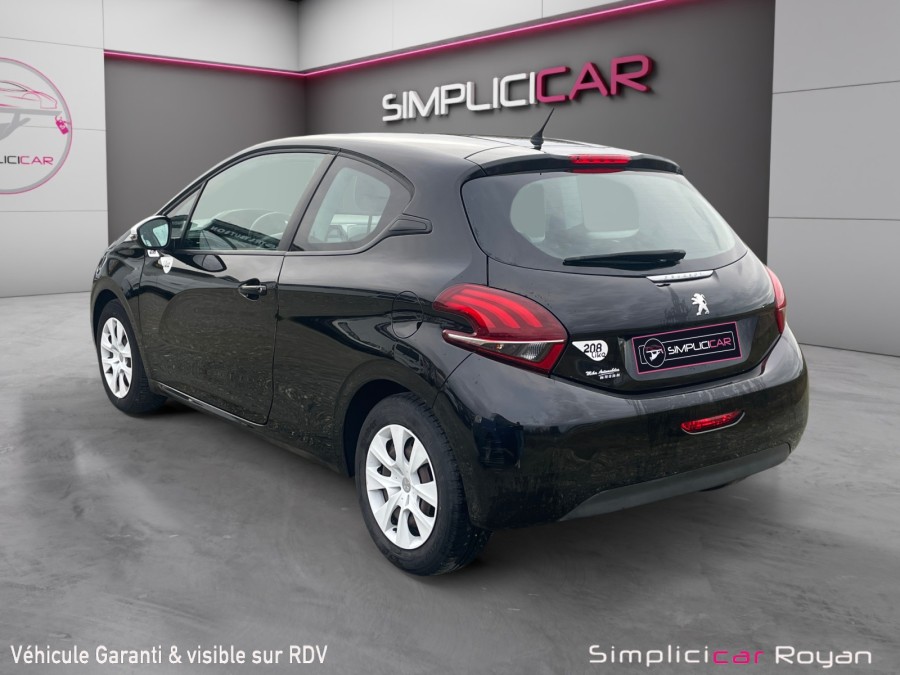 PEUGEOT d'occasion 208 1.2 PURE TECH 68 LIKE de 2017 Royan (17)﻿
