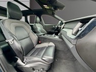 VOLVO d'occasion XC60 T6 AWD 340 DARK PLUS GEARTRONIC PH2 de 2023
