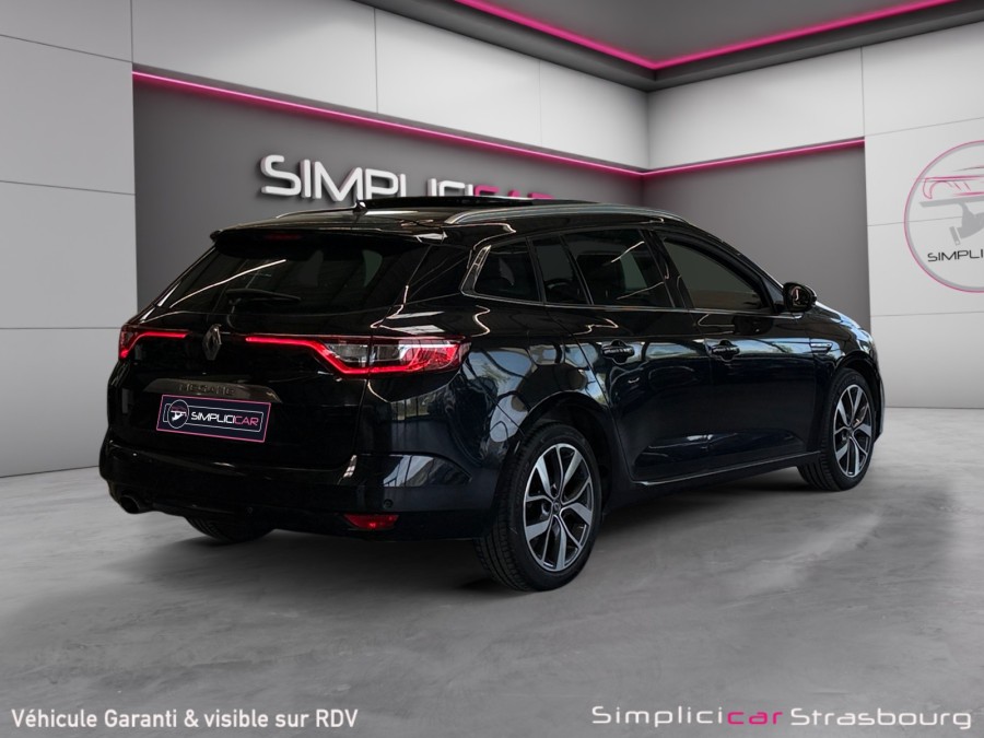 RENAULT d'occasion MEGANE ESTATE TCE 130 INTENS EDC de 2016