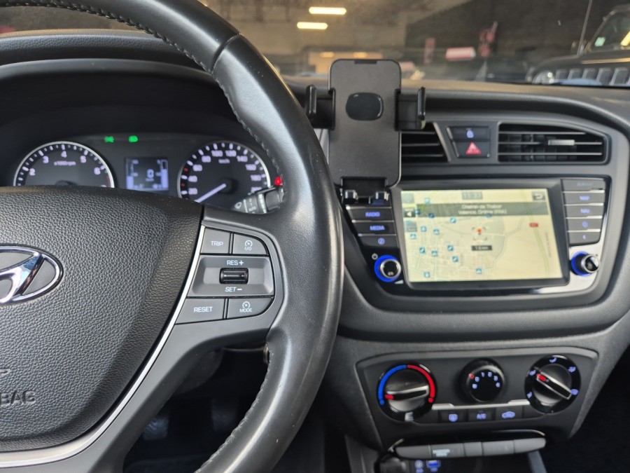 HYUNDAI d'occasion I20 1.0 T-GDI 100 EDITION MONDIAL de 2017 Valence