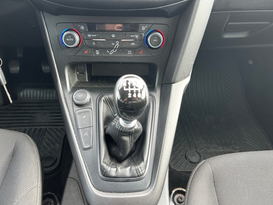 FORD d'occasion FOCUS SW 1.0 ECOBOOST 125 EXECUTIVE de 2016 Soissons