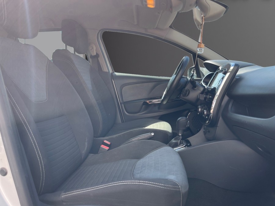 RENAULT d'occasion CLIO TCE 120 INITIALE PARIS EDC de 2014 Le Raincy