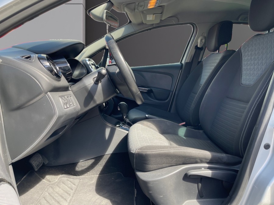 RENAULT d'occasion CLIO TCE 120 INITIALE PARIS EDC de 2014 Le Raincy