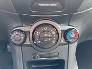 FORD d'occasion FIESTA 1000 100 ECOBOOST BLACK de 2014 Troyes (10)﻿