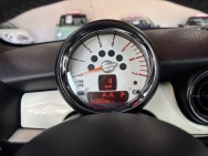 MINI d'occasion COOPER COOPER D 112 HYDE PARK BVA de 2014 Pertuis
