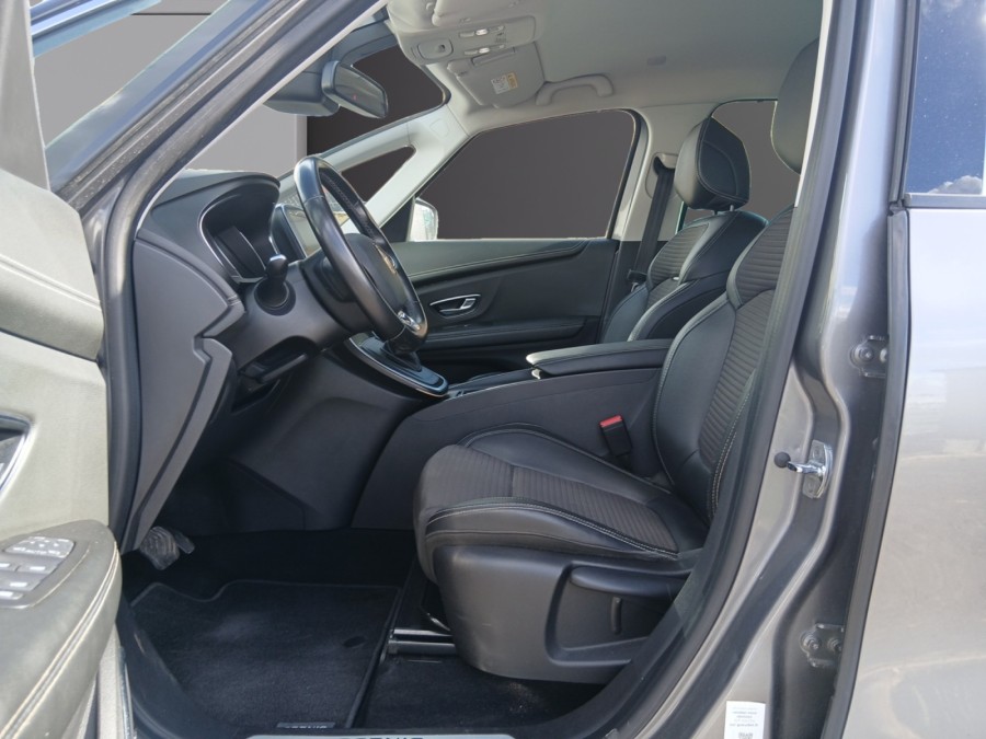 RENAULT d'occasion GRAND SCENIC GRAND 1.6 DCI 160 INTENS EDC de 2016