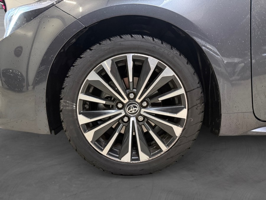TOYOTA d'occasion COROLLA Touring Sport 140H DYNAMIC de 2024 Bretigny